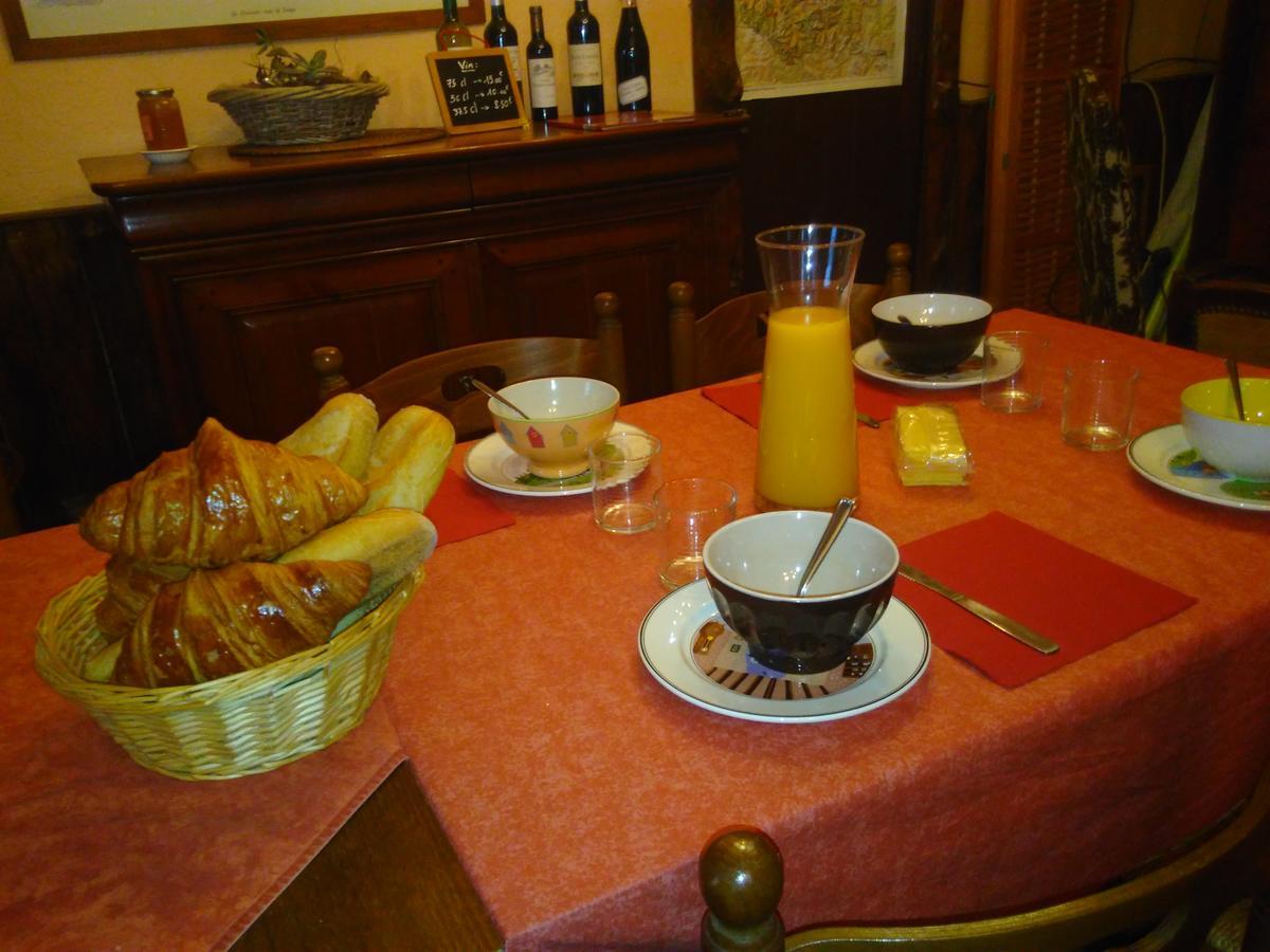 Auberge La Bergerie แซงต์-มารี-เดอ-กอมปอง ภายนอก รูปภาพ